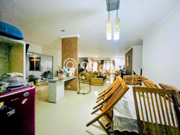 Hot Offer Hunian Premium Ideal dan Luas di Kebayoran Baru, Jakarta Selatan Hot Offer Hunian Premium Ideal dan Luas di Kebayoran Baru, Jakarta Selatan