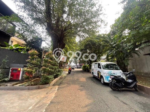 For Sale! Luxury House LT 474m2 Desain Modern di Radio Dalam For Sale! Luxury House LT 474m2 Desain Modern di Radio Dalam