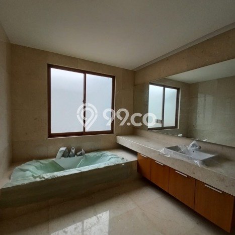 For Sale! Luxury House LT 382m2 Desain Modern di Ampera For Sale! Luxury House LT 382m2 Desain Modern di Ampera