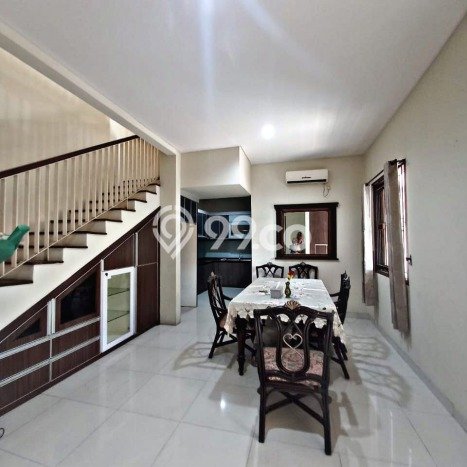 Rumah Eksklusif Dijual LT 160m2 di Mampang Prapatan, Jakarta Selatan Rumah Eksklusif Dijual LT 160m2 di Mampang Prapatan, Jakarta Selatan