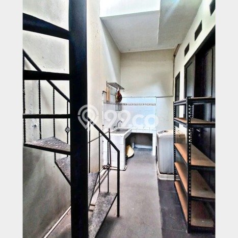 Jual Rumah Luas Elegan Dengan View Cantik di Kemang, Jakarta Selatan Jual Rumah Luas Elegan Dengan View Cantik di Kemang, Jakarta Selatan