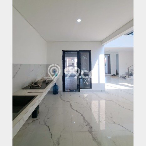 Ready to Use! Premium House LT 264m2 Desain Modern di Sektor 9-Bintaro Ready to Use! Premium House LT 264m2 Desain Modern di Sektor 9-Bintaro