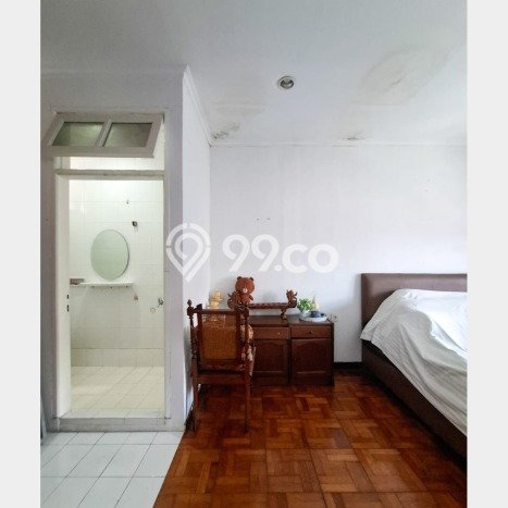 Rumah Elit Modern Tanpa Renovasi di Cipete Jakarta Selatan Rumah Elit Modern Tanpa Renovasi di Cipete Jakarta Selatan