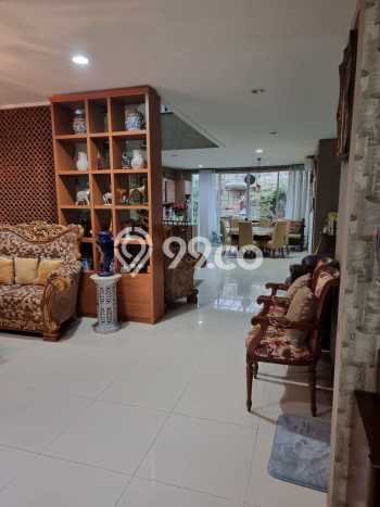 Hunian Super Mewah dengan Akses Paling Strategis di Pondok Indah, Jakarta Selatan Hunian Super Mewah dengan Akses Paling Strategis di Pondok Indah, Jakarta Selatan