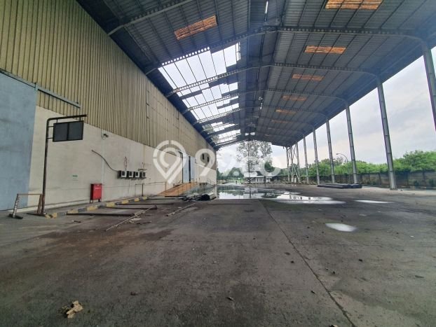 Gudang Disewakan di Kawasan Ramai Cikarang Barat, Bekasi Gudang Disewakan di Kawasan Ramai Cikarang Barat, Bekasi