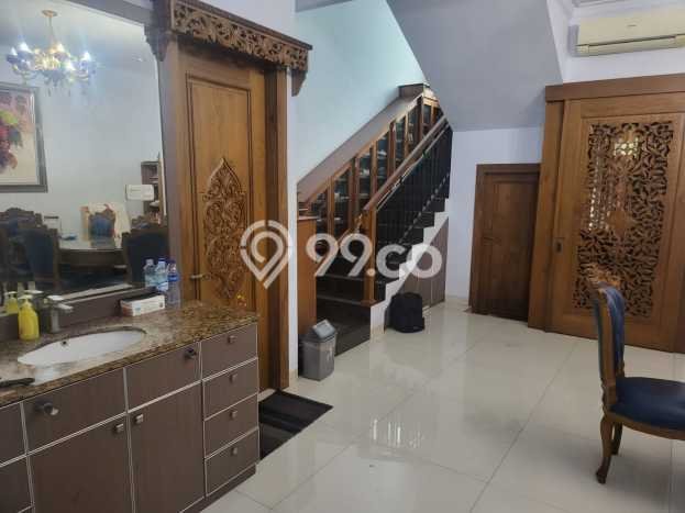 For Sale Rumah Mewah Exclusive di Cempaka Putih, Jakarta Pusat For Sale Rumah Mewah Exclusive di Cempaka Putih, Jakarta Pusat