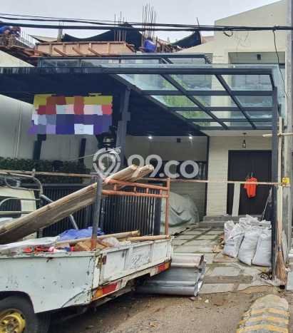 Rumah Luxury Modern Tanpa Renovasi di Pondok Indah Jakarta Selatan Rumah Luxury Modern Tanpa Renovasi di Pondok Indah Jakarta Selatan