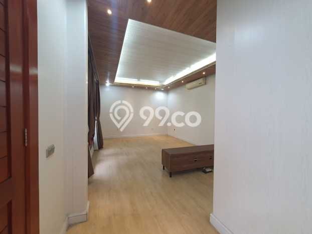 Rumah Bagus Disewakan di Pondok Indah, Jakarta Selatan LT 680m2, LB 800m2 Rumah Bagus Disewakan di Pondok Indah, Jakarta Selatan LT 680m2, LB 800m2