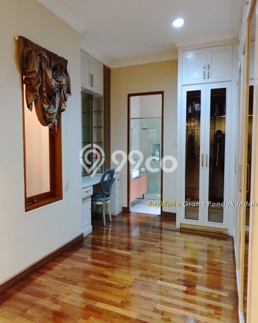 Rumah Elit Modern Siap Huni di Pondok Indah Jakarta Selatan Rumah Elit Modern Siap Huni di Pondok Indah Jakarta Selatan