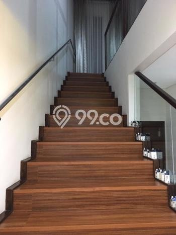 Dijual Rumah Luas Elegan Dengan View Cantik di Bintaro, Tangerang Selatan Dijual Rumah Luas Elegan Dengan View Cantik di Bintaro, Tangerang Selatan
