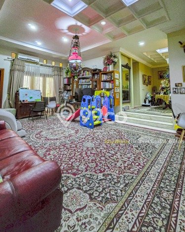 Rumah Elit Modern Siap Huni di Simprug Jakarta Selatan Rumah Elit Modern Siap Huni di Simprug Jakarta Selatan