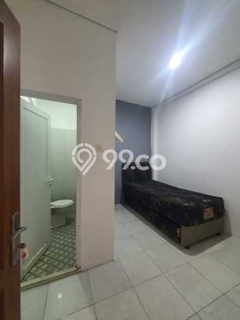 Kost Dijual di Kramat dengan 10 KT dan Luas 329m2 Kost Dijual di Kramat dengan 10 KT dan Luas 329m2