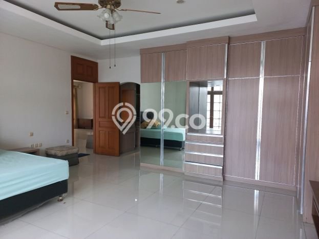 Hunian Minimalis Disewakan di Pondok Indah Jakarta Selatan 5 KT & 5 KM Hunian Minimalis Disewakan di Pondok Indah Jakarta Selatan 5 KT & 5 KM