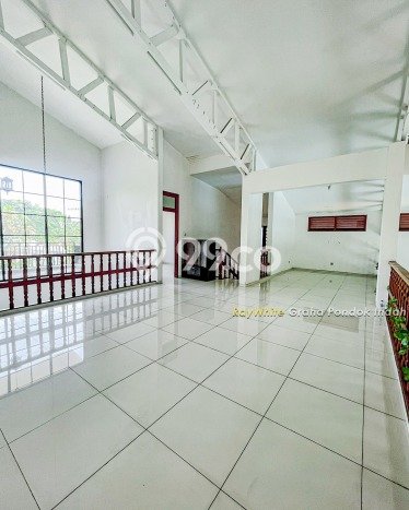 Rumah Elit Modern Siap Huni di Pondok Indah Jakarta Selatan Rumah Elit Modern Siap Huni di Pondok Indah Jakarta Selatan