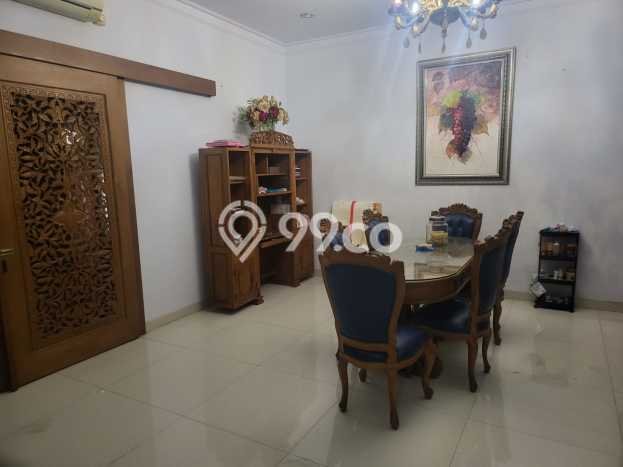 For Sale Rumah Mewah Exclusive di Cempaka Putih, Jakarta Pusat For Sale Rumah Mewah Exclusive di Cempaka Putih, Jakarta Pusat