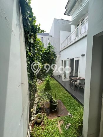 Dijual Rumah Luas Elegan Dengan View Eksklusif di Gading Serpong, Tangerang Dijual Rumah Luas Elegan Dengan View Eksklusif di Gading Serpong, Tangerang
