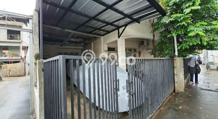 Hunian Nyaman Asri 3 KT Siap Pakai di Tanjung Barat Jakarta Selatan Hunian Nyaman Asri 3 KT Siap Pakai di Tanjung Barat Jakarta Selatan