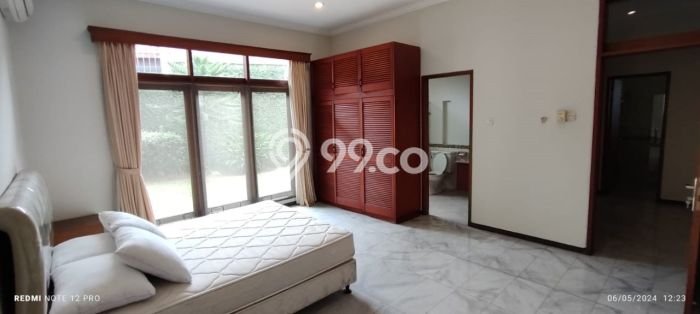 Rumah Luxury Modern Tanpa Renovasi di Cipete Jakarta Selatan Rumah Luxury Modern Tanpa Renovasi di Cipete Jakarta Selatan