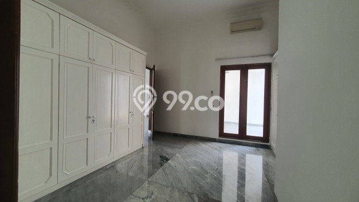 Hunian Minimalis Disewakan di Pondok Indah Jakarta Selatan 7 KT & 6 KM Hunian Minimalis Disewakan di Pondok Indah Jakarta Selatan 7 KT & 6 KM