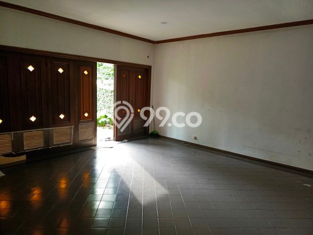 Hunian Ideal dengan LT 778m2 & LB 700m2 Disewakan di Pondok Indah Hunian Ideal dengan LT 778m2 & LB 700m2 Disewakan di Pondok Indah