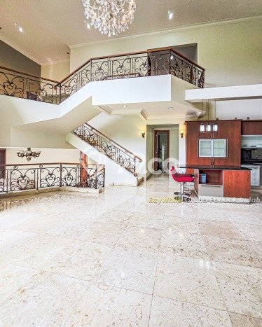 Jual Rumah Luas Elegan Dengan View Cantik di Lebak Bulus, Jakarta Selatan Jual Rumah Luas Elegan Dengan View Cantik di Lebak Bulus, Jakarta Selatan