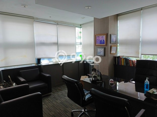 Kantor Area Komersial di Tebet, Luas 1611m2m², Mainroad Kantor Area Komersial di Tebet, Luas 1611m2m², Mainroad