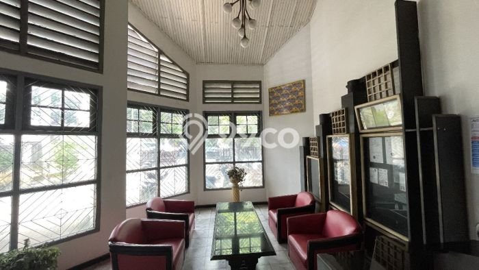 Hot Offer Hunian Premium Ideal dan Luas di Kebayoran Baru, Jakarta Selatan Hot Offer Hunian Premium Ideal dan Luas di Kebayoran Baru, Jakarta Selatan