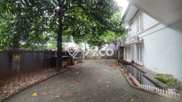 Dijual Hunian Mewah dengan Fasilitas Sekitar Lengkap di Cilandak, Jakarta Selatan Dijual Hunian Mewah dengan Fasilitas Sekitar Lengkap di Cilandak, Jakarta Selatan