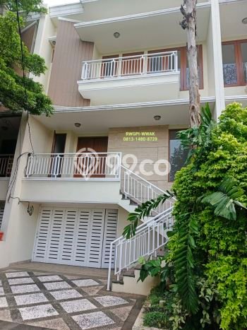 Jual Rumah Mewah Megah Dengan View Eksklusif di Pejaten, Jakarta Selatan Jual Rumah Mewah Megah Dengan View Eksklusif di Pejaten, Jakarta Selatan