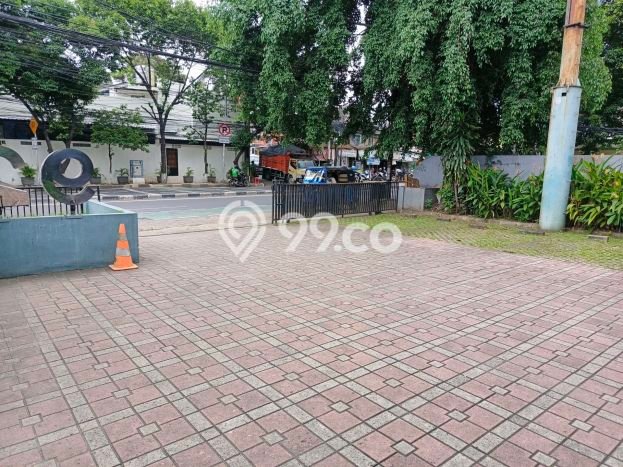 Kantor Area Komersial di Tebet, Luas 1611m2m², Mainroad Kantor Area Komersial di Tebet, Luas 1611m2m², Mainroad