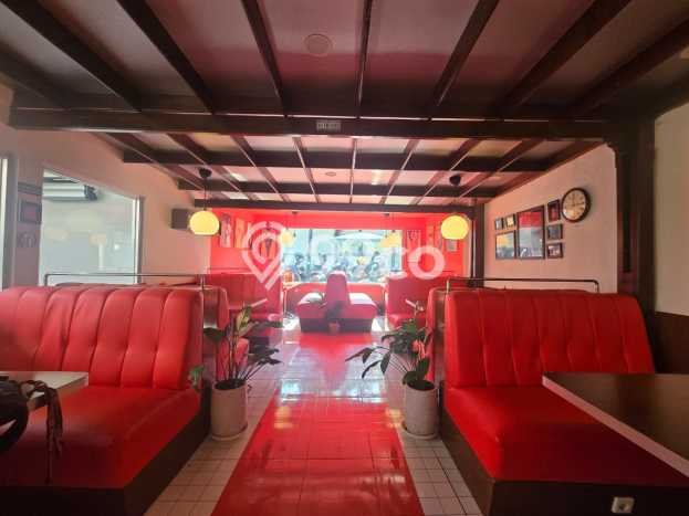 Komersial Dijual di Prime Area Jakarta Selatan Luas 300m2 Komersial Dijual di Prime Area Jakarta Selatan Luas 300m2