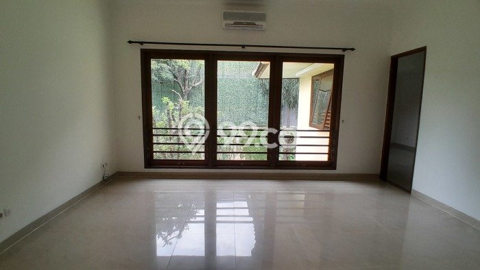 Rumah Bagus Disewakan di Pejaten, Jakarta Selatan LT 500m2, LB 300m2 Rumah Bagus Disewakan di Pejaten, Jakarta Selatan LT 500m2, LB 300m2