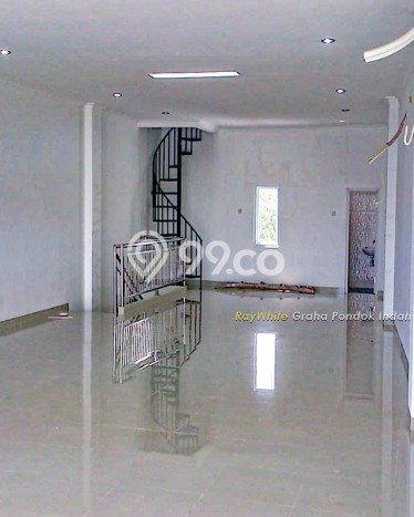 Lokasi Strategis! Dijual Ruko Bisnis di Jagakarsa, Jakarta Selatan Kondisi Baik Lokasi Strategis! Dijual Ruko Bisnis di Jagakarsa, Jakarta Selatan Kondisi Baik