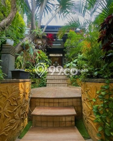 Hunian Mewah LB 800m2 Siap Huni Desain Elegan di Pondok Indah, Jakarta Selatan Hunian Mewah LB 800m2 Siap Huni Desain Elegan di Pondok Indah, Jakarta Selatan