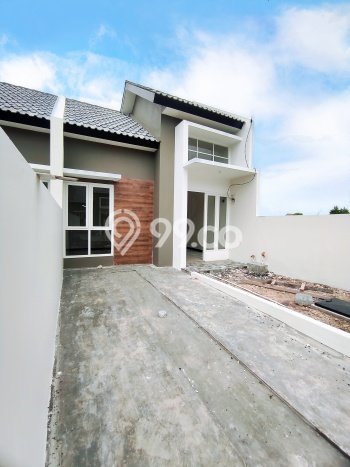 Dijual Rumah Strategis Bagus Punya 2 KT di Rungkut Surabaya SHM Dijual Rumah Strategis Bagus Punya 2 KT di Rungkut Surabaya SHM