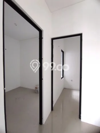 Rumah Minimalis 2 Kamar LT 35m2 di Pakuwon City Rumah Minimalis 2 Kamar LT 35m2 di Pakuwon City
