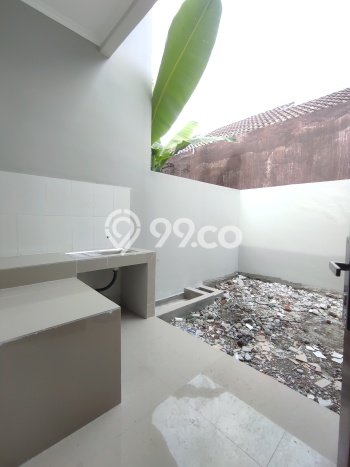 Dijual Rumah Strategis Bagus Punya 2 KT di Rungkut Surabaya SHM Dijual Rumah Strategis Bagus Punya 2 KT di Rungkut Surabaya SHM