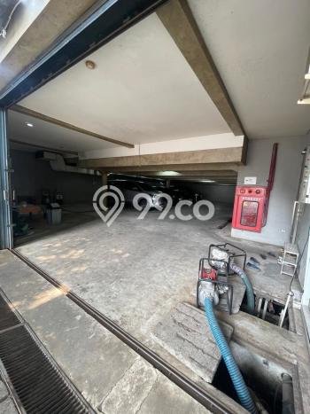 Untuk Dijual! Komersial di Kemang Jakarta Selatan LT 1696m2 / LB 1044m2 Kawasan Strategis Untuk Dijual! Komersial di Kemang Jakarta Selatan LT 1696m2 / LB 1044m2 Kawasan Strategis