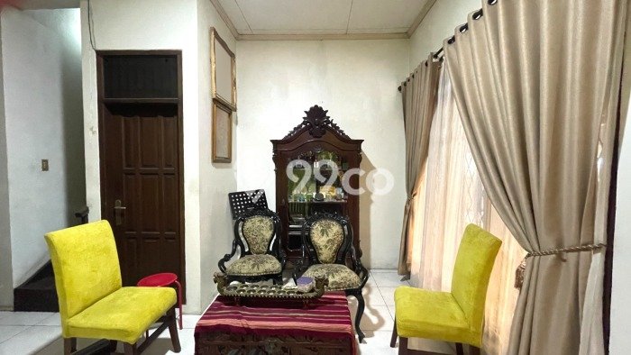 Siap Huni Hunian Elit 4 Kamar di Mampang Prapatan Dekat ke Mana Pun Siap Huni Hunian Elit 4 Kamar di Mampang Prapatan Dekat ke Mana Pun
