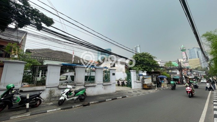 Siap Huni Hunian Elit 4 Kamar di Mampang Prapatan Dekat ke Mana Pun Siap Huni Hunian Elit 4 Kamar di Mampang Prapatan Dekat ke Mana Pun