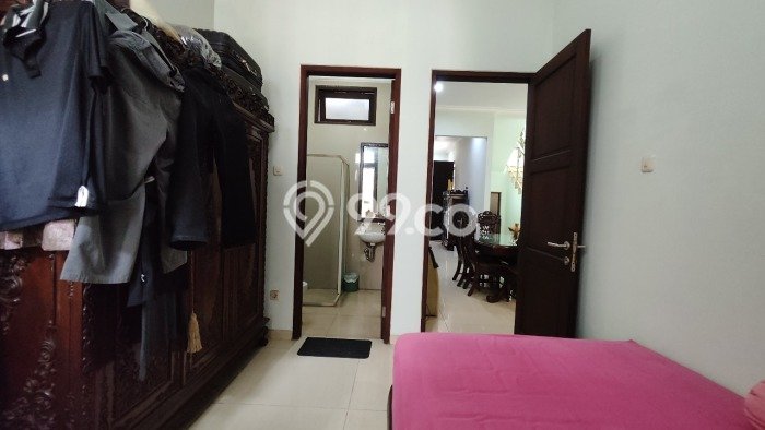 Rumah Eksklusif Dijual LT 330m2 di Cilandak, Jakarta Selatan Rumah Eksklusif Dijual LT 330m2 di Cilandak, Jakarta Selatan