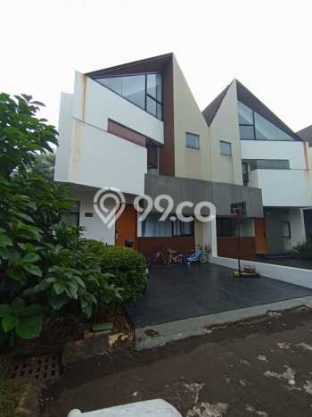 Rumah Elit Modern Siap Huni di Rempoa Ciputat Timur Jakarta Selatan Rumah Elit Modern Siap Huni di Rempoa Ciputat Timur Jakarta Selatan
