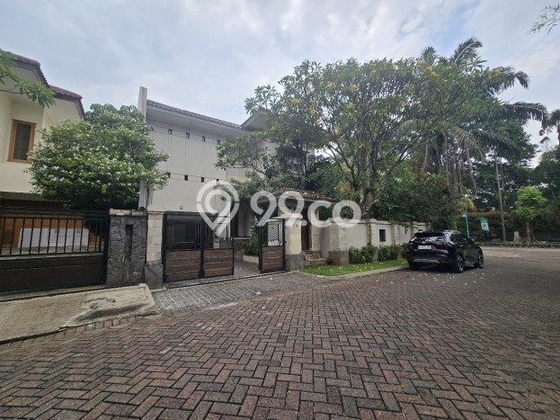 Jual Rumah Mewah Megah Dengan View Cantik di Kemang, Jakarta Selatan Jual Rumah Mewah Megah Dengan View Cantik di Kemang, Jakarta Selatan
