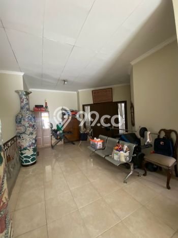 Hunian Elit LB 380m2 Siap Pakai Desain Elegan di Cibubur, Bekasi Hunian Elit LB 380m2 Siap Pakai Desain Elegan di Cibubur, Bekasi