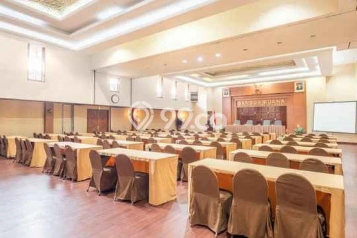 Jual Hotel Kawasan Cianjur, Luas 8333m2m², Kawasan Potensial, Jalan Utama Jual Hotel Kawasan Cianjur, Luas 8333m2m², Kawasan Potensial, Jalan Utama