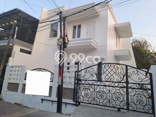 Jual Rumah Eksklusif 4 KT di Pondok Kelapa, Jakarta Timur Jual Rumah Eksklusif 4 KT di Pondok Kelapa, Jakarta Timur