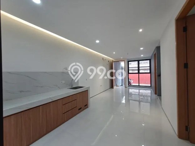 Rumah Luas Asri 4 KT Siap Pakai di Pondok Kelapa Jakarta Timur Rumah Luas Asri 4 KT Siap Pakai di Pondok Kelapa Jakarta Timur