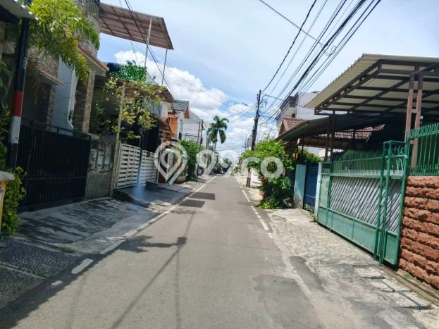 Dijual Cepat Rumah Favorit Siap Huni LB 160m2 di Duren Sawit, Jakarta Timur Dijual Cepat Rumah Favorit Siap Huni LB 160m2 di Duren Sawit, Jakarta Timur