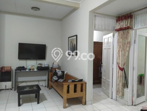 For Sale Hunian Rumah Terawat 4 Kamar di Bintara, Bekasi For Sale Hunian Rumah Terawat 4 Kamar di Bintara, Bekasi