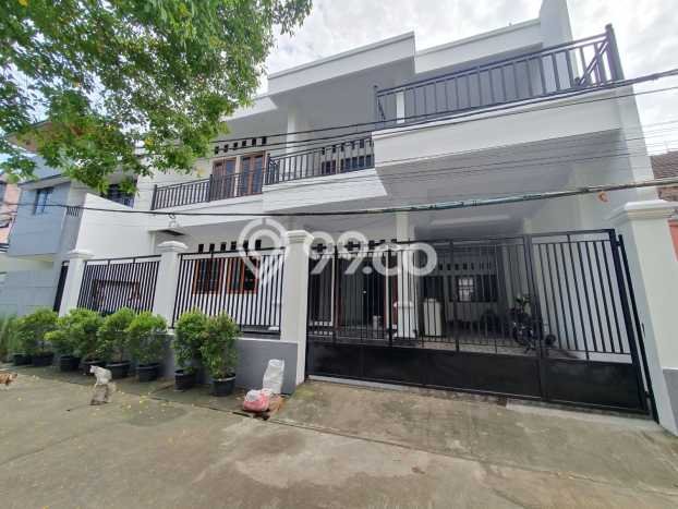For Sale Rumah Mewah Exclusive di Duren Sawit, Jakarta Timur For Sale Rumah Mewah Exclusive di Duren Sawit, Jakarta Timur